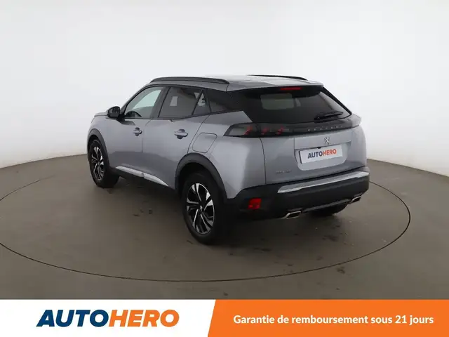Peugeot 2008 view 4