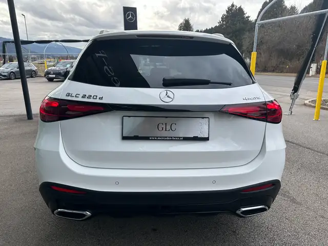 Mercedes-Benz GLC 220 d 4MATIC Aut*AMG-Line*Night*PANO*Burmester*HeadUP* Ansicht 5