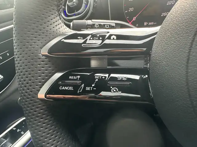 Mercedes-Benz GLC 220 d 4MATIC Aut*AMG-Line*Night*PANO*Burmester*HeadUP* Ansicht 13