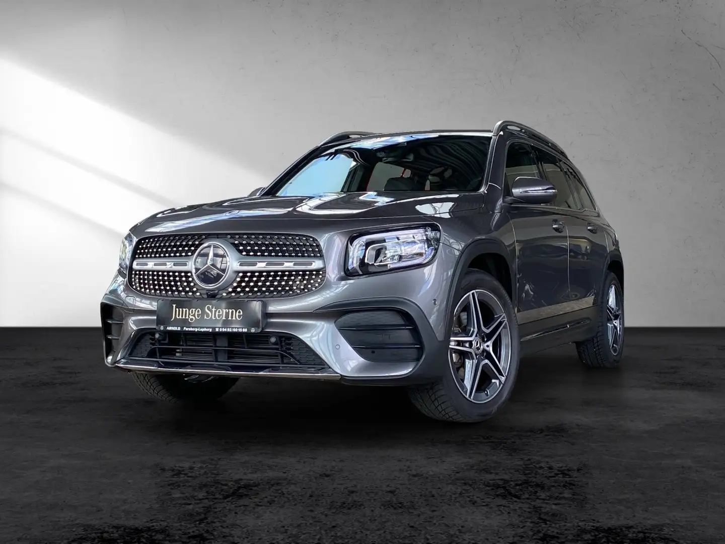 Mercedes-Benz GLB 180 GLB 180 d AMG Line LED Sitzh. Navi MBUX HighEnd Grau - 2
