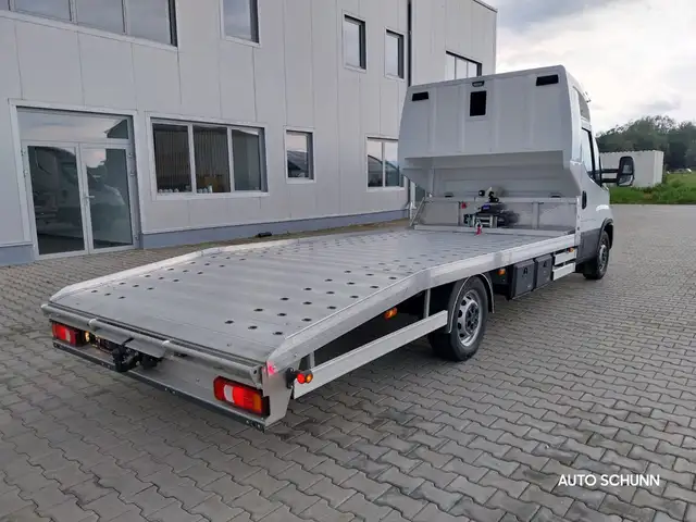 Iveco Daily view 9