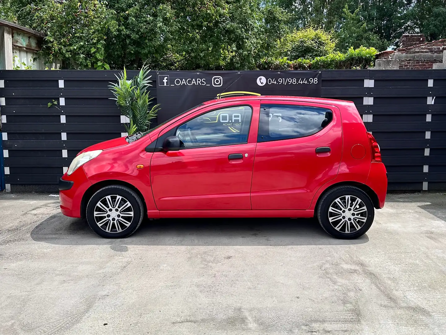 Nissan Pixo Pixo 1.0i Acenta Rouge - 2