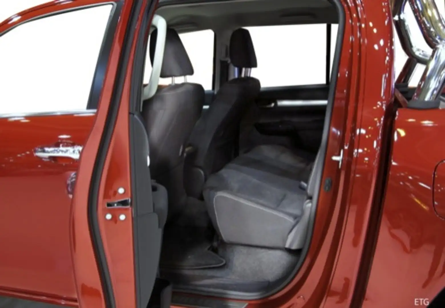 Toyota Hilux Cabina Doble GX Plus - 1