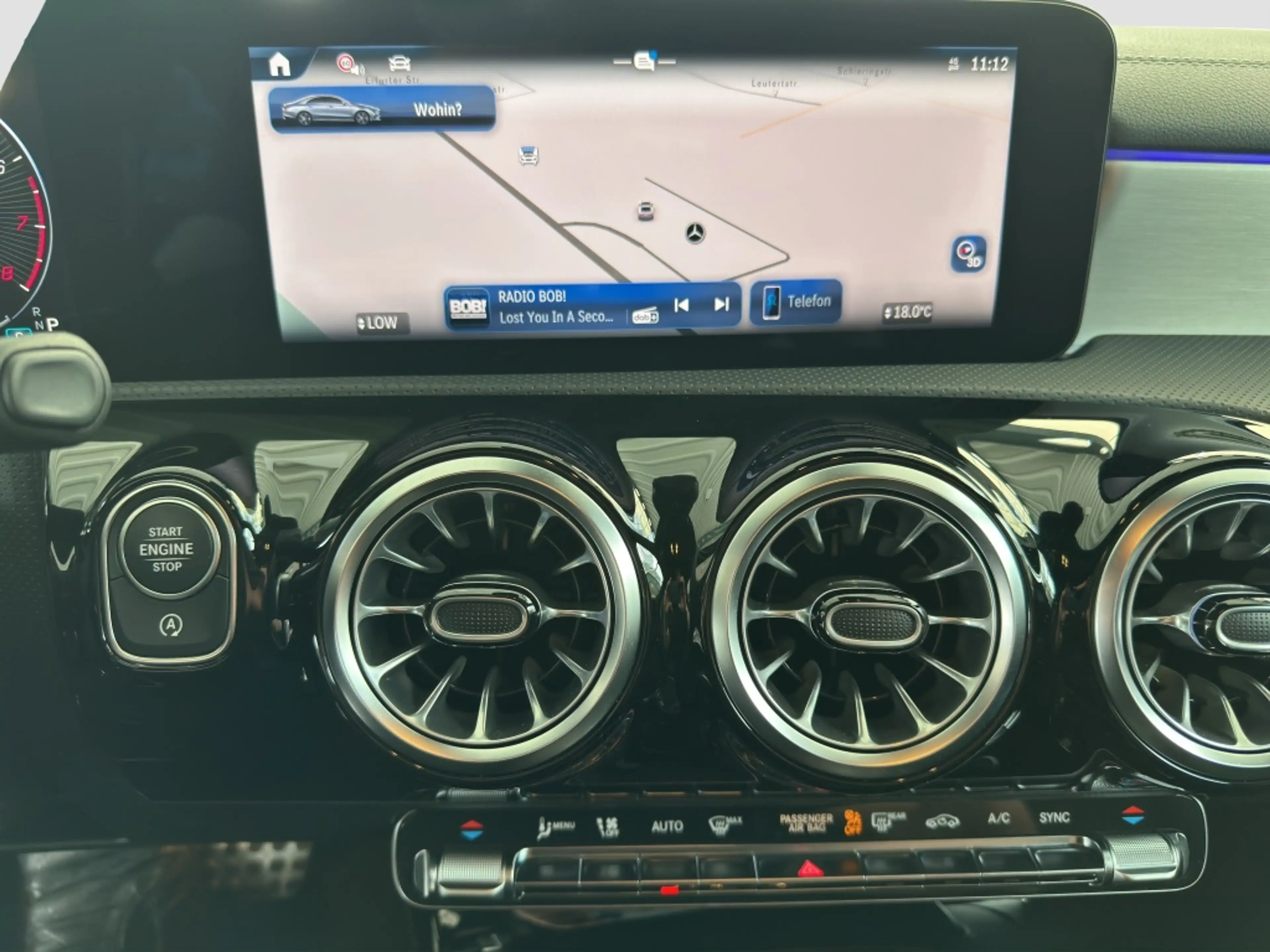 Mercedes-Benz CLA 200 Special Edition AMG*Navi*DISTRON*PDC*RFK — photo 11
