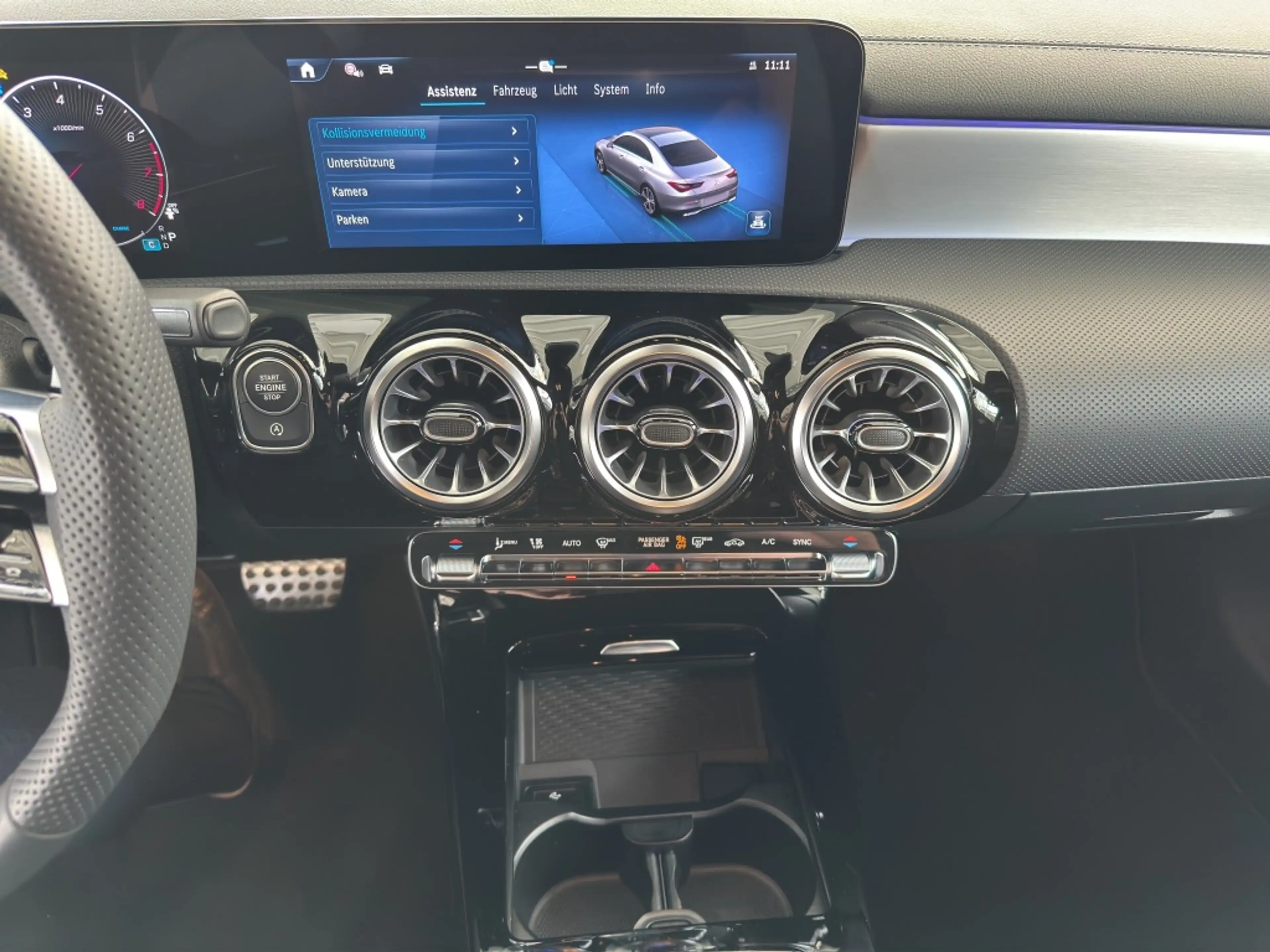 Mercedes-Benz CLA 200 Special Edition AMG*Navi*DISTRON*PDC*RFK — photo 10