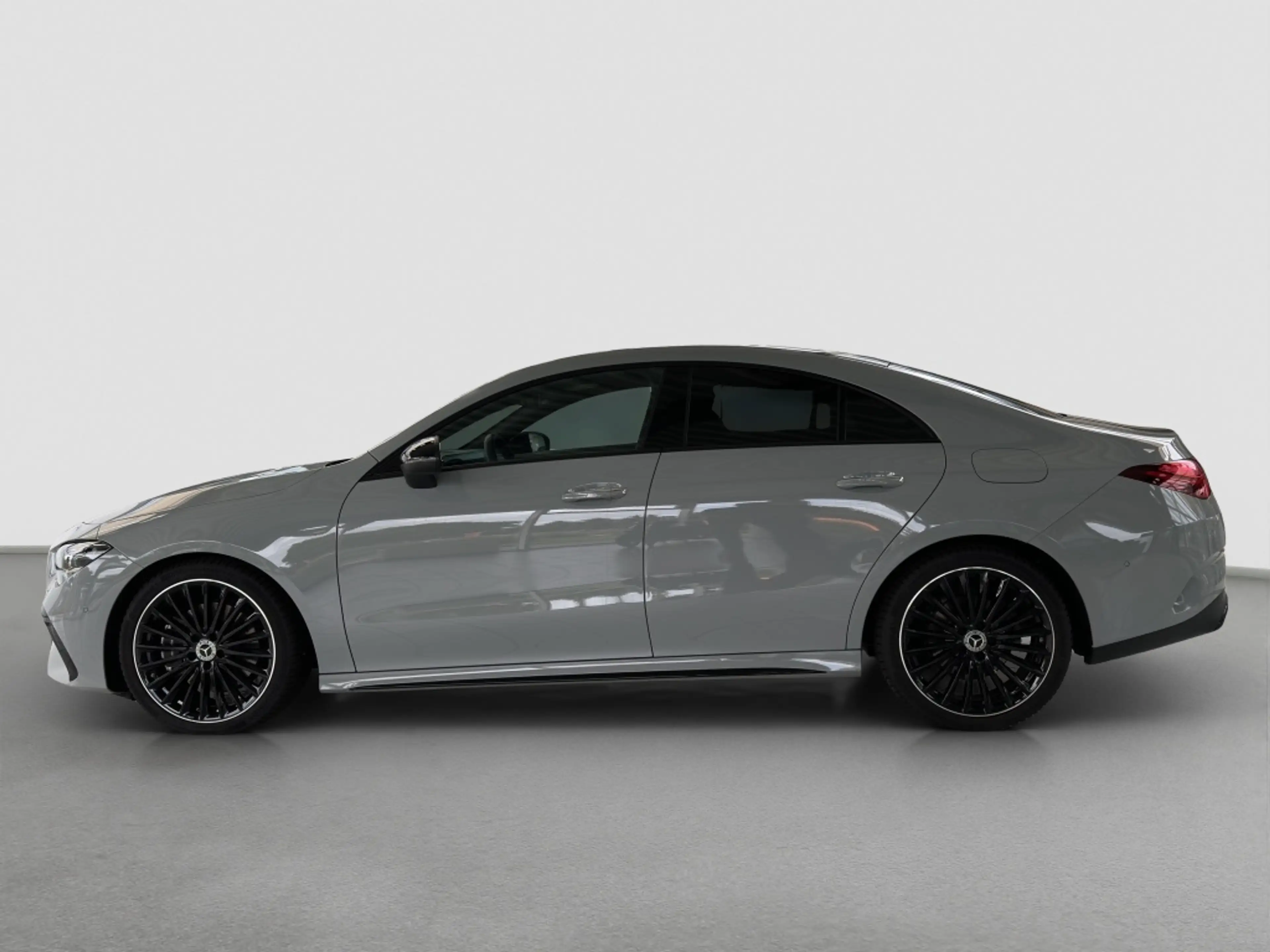 Mercedes-Benz CLA 200 Special Edition AMG*Navi*DISTRON*PDC*RFK — photo 4