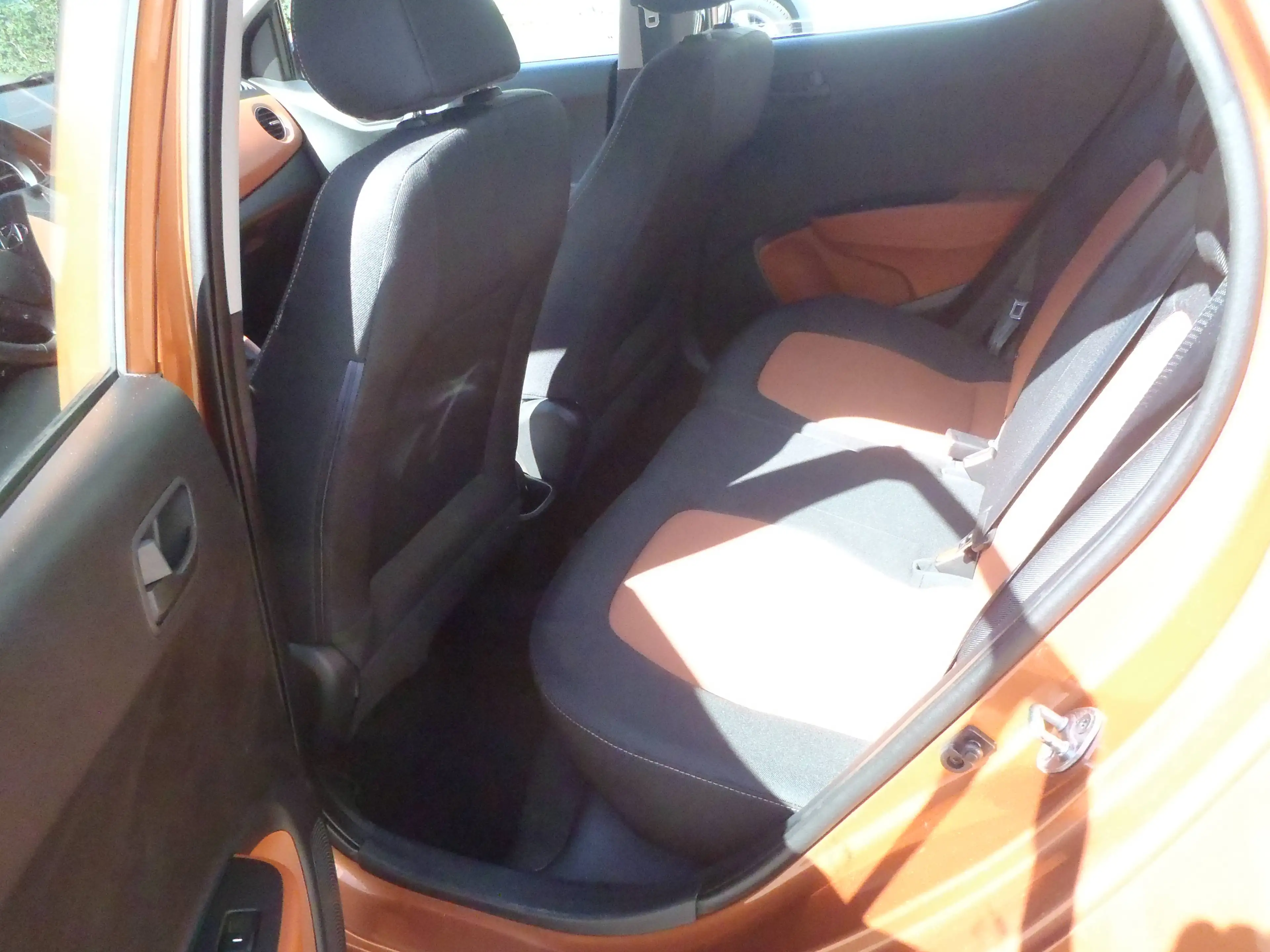 Hyundai i10 i10 1.0 Fifa World Cup Edition Klima — photo 10