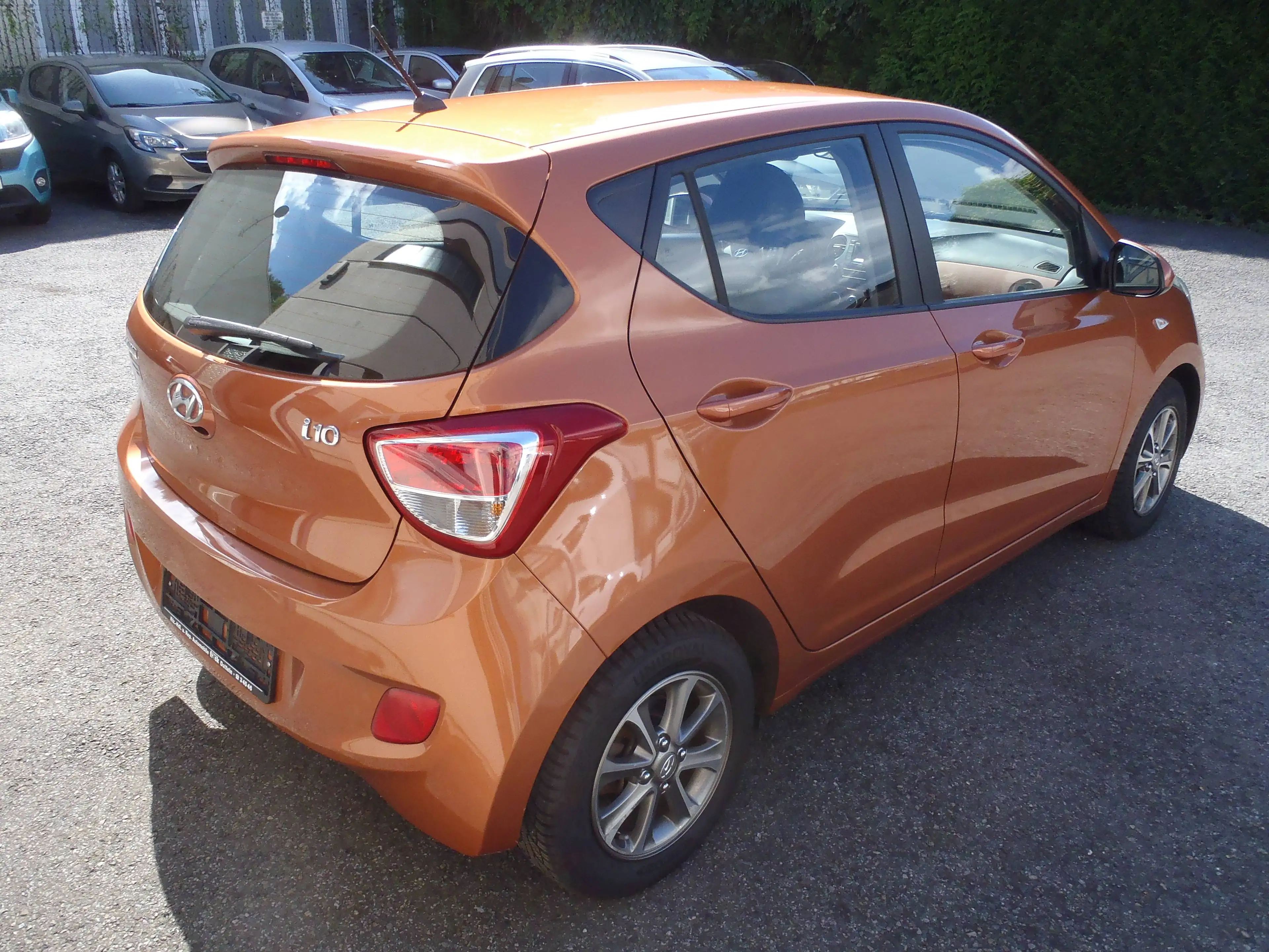 Hyundai i10 i10 1.0 Fifa World Cup Edition Klima — photo 3