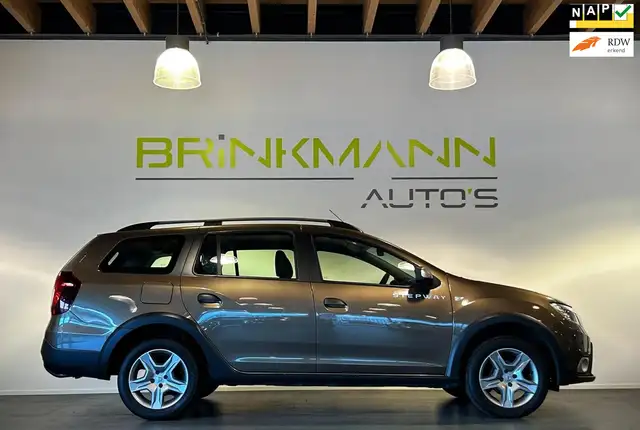 Dacia Logan MCV 0.9 TCe Stepway - Automaat - Tr.Haak - PDC.