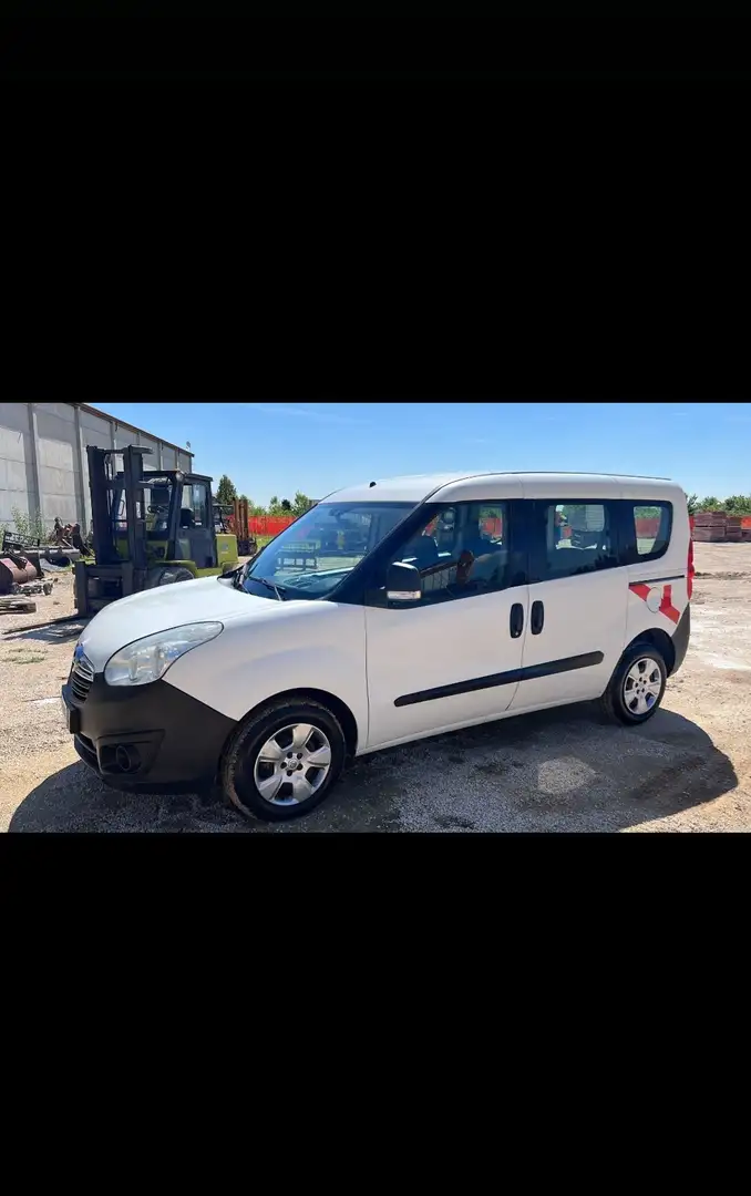 Opel Combo - 1