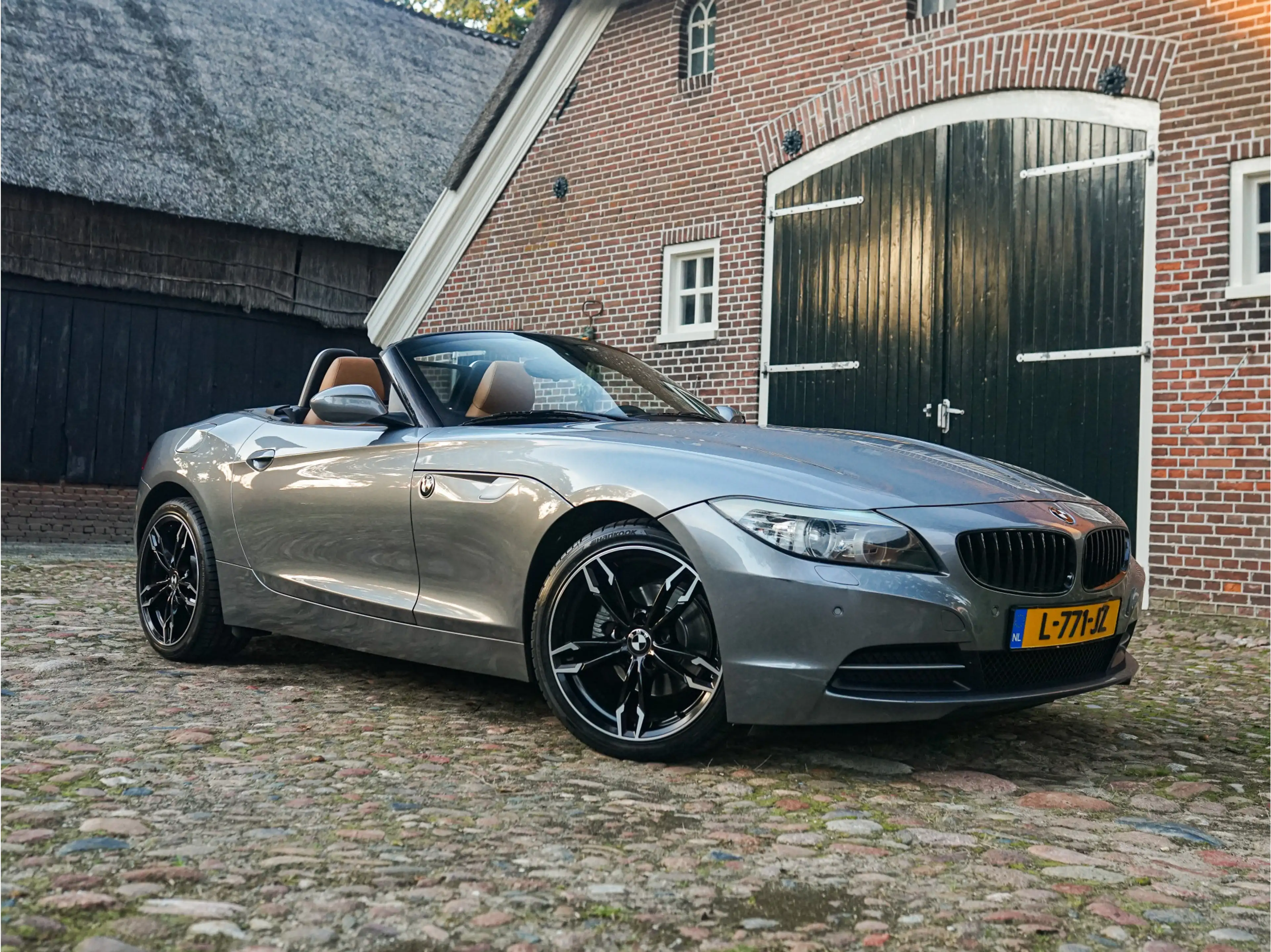 BMW Z4 [E89] sDrive23i Aut. Executive l Cruise l HiFi l B