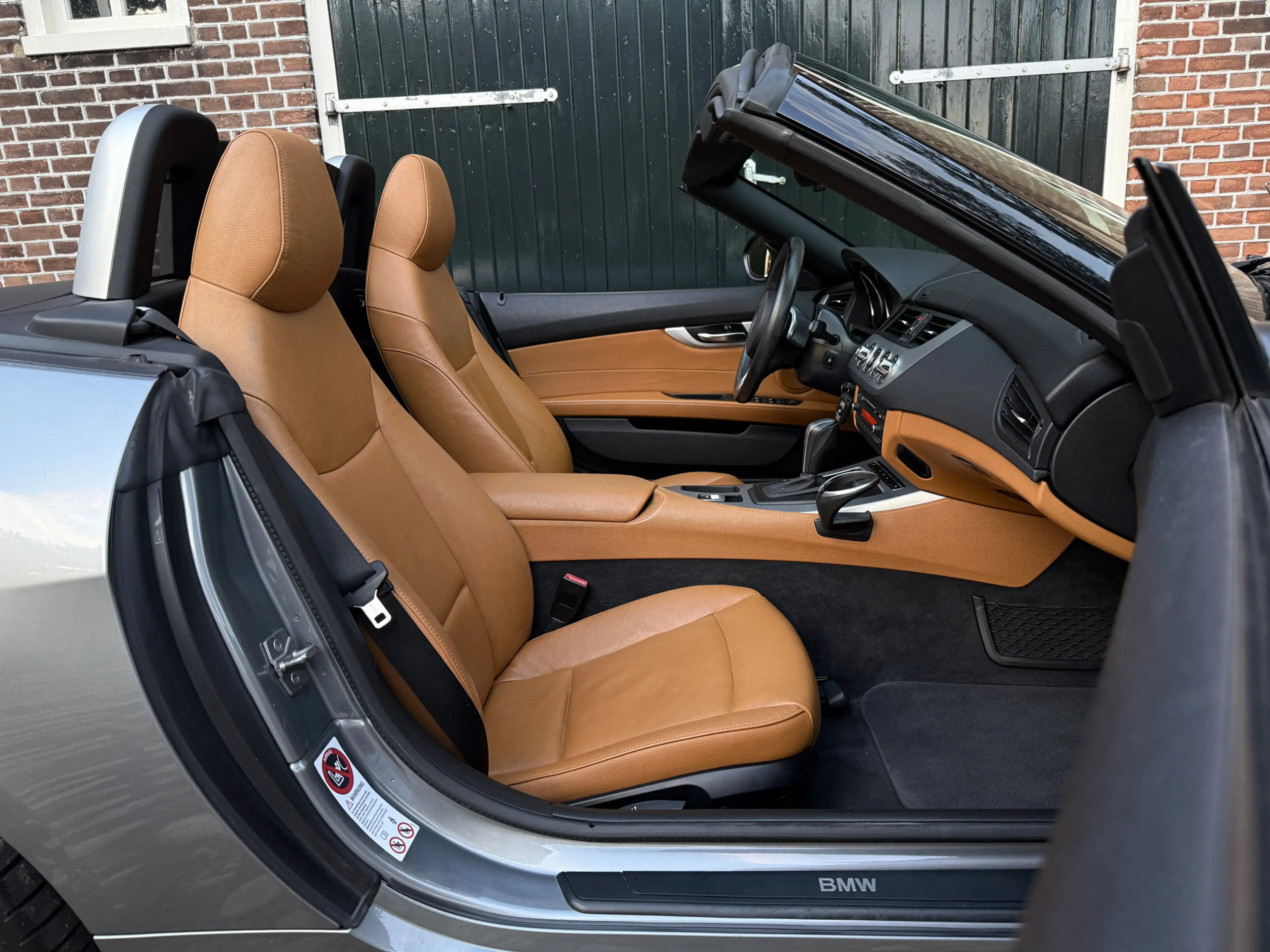 BMW Z4 [E89] sDrive23i Aut. Executive l Cruise l HiFi l B — photo 4
