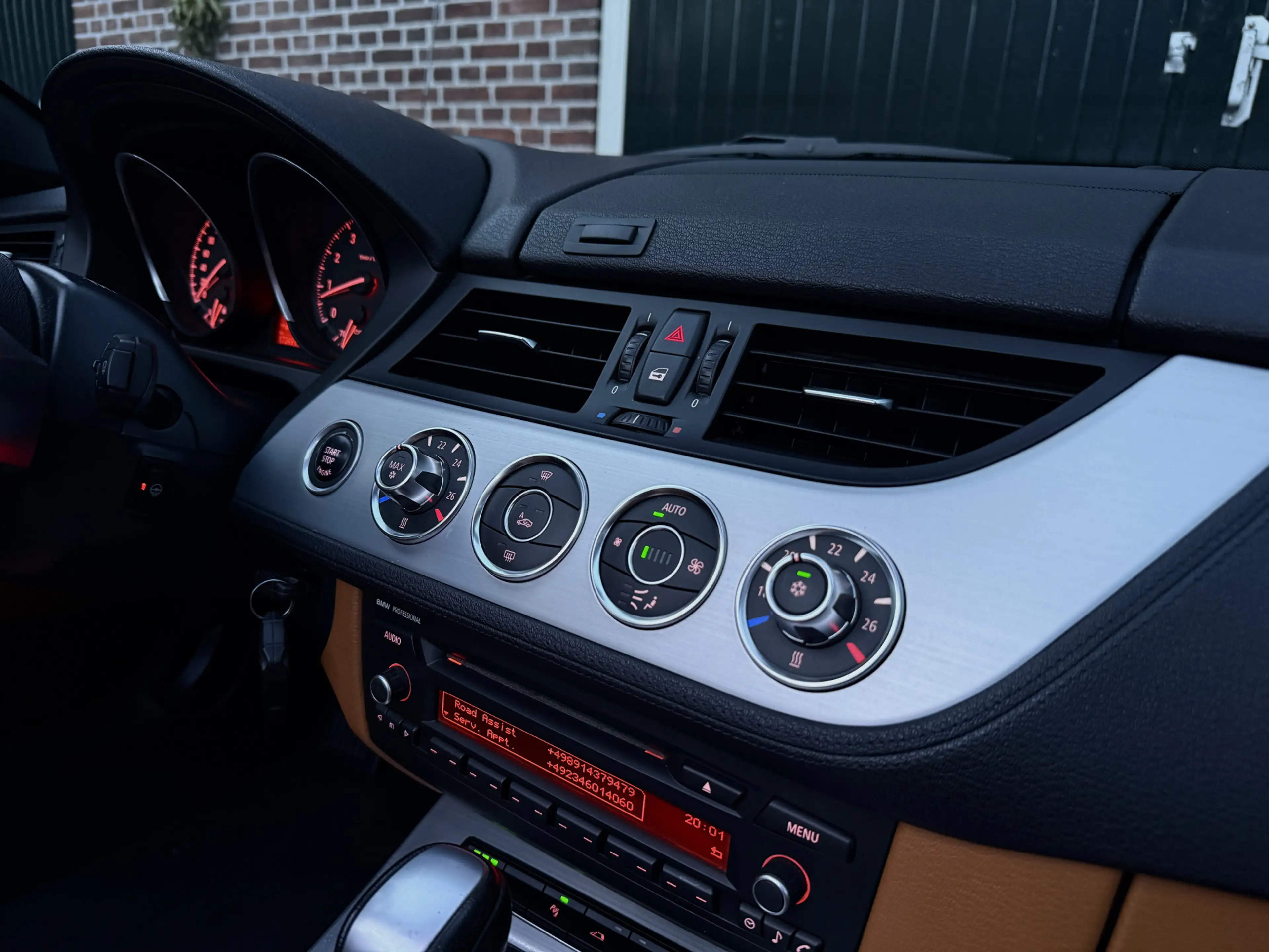 BMW Z4 [E89] sDrive23i Aut. Executive l Cruise l HiFi l B — photo 10