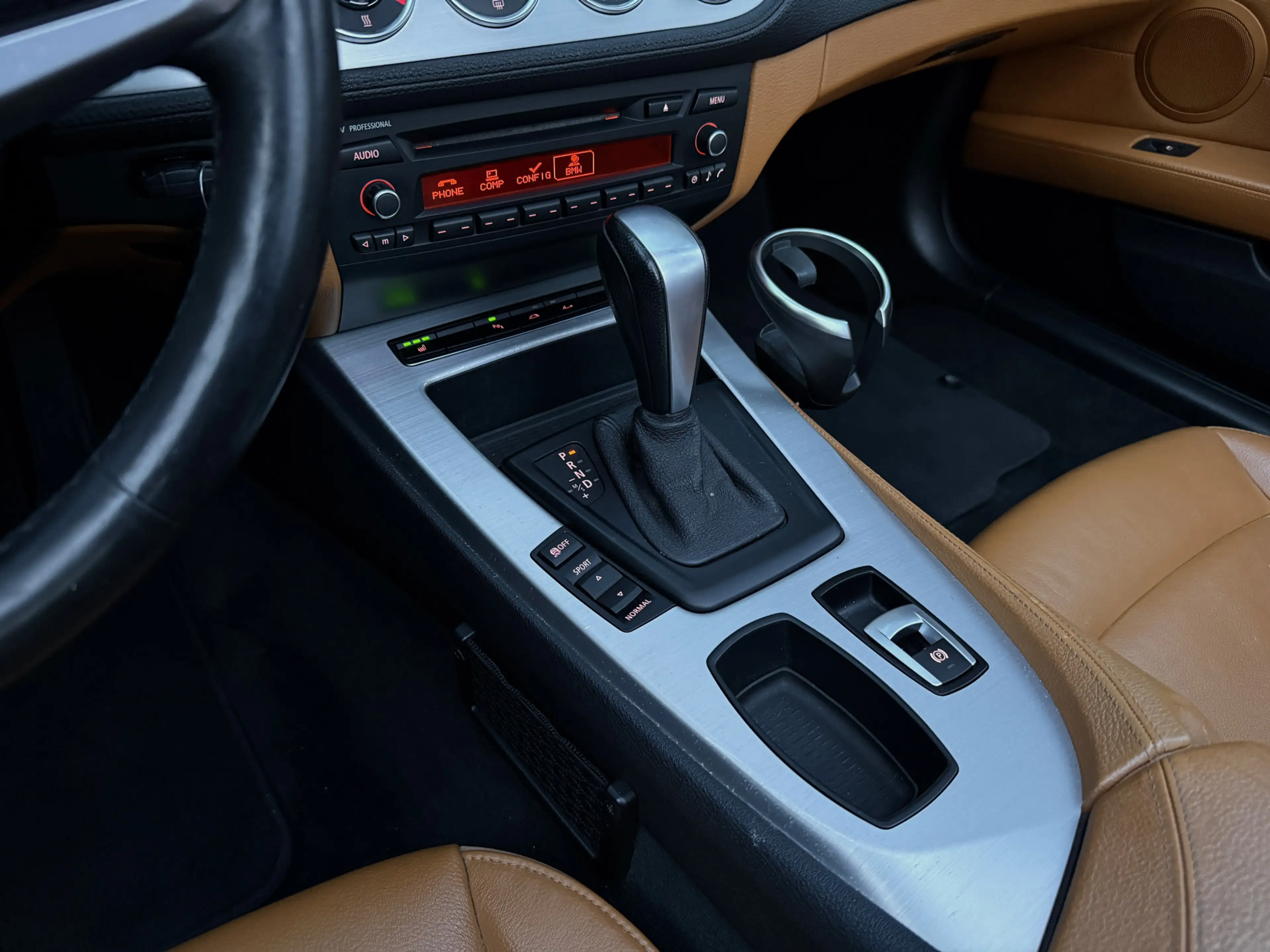BMW Z4 [E89] sDrive23i Aut. Executive l Cruise l HiFi l B — photo 9