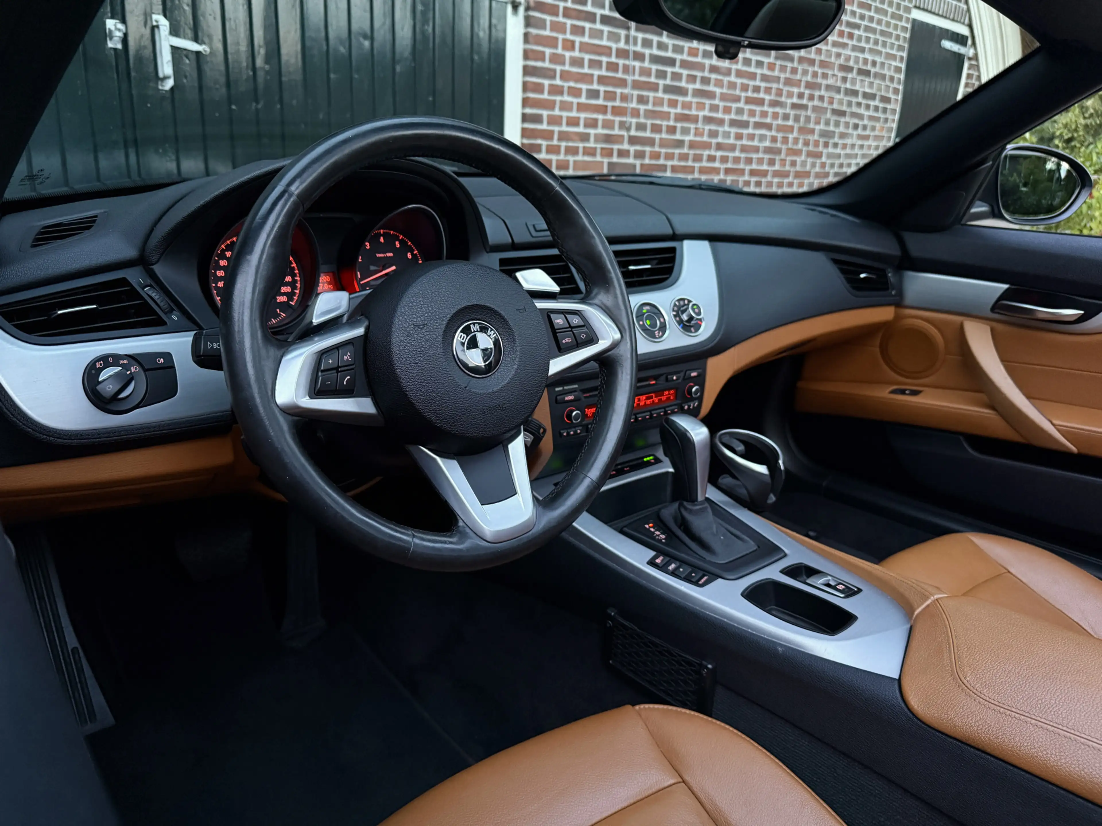 BMW Z4 [E89] sDrive23i Aut. Executive l Cruise l HiFi l B — photo 7