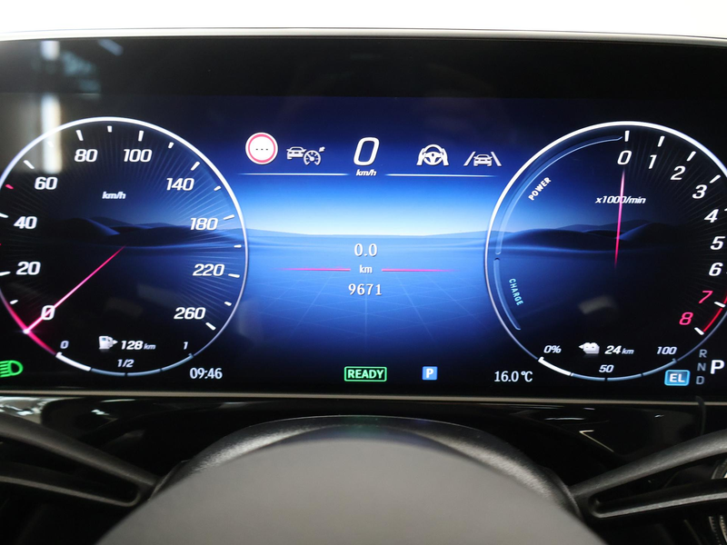 Mercedes-Benz E 300 Estate e AMG Night | Superscreen | Rijassistentiep — photo 12