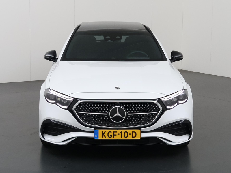 Mercedes-Benz E 300 Estate e AMG Night | Superscreen | Rijassistentiep — photo 3