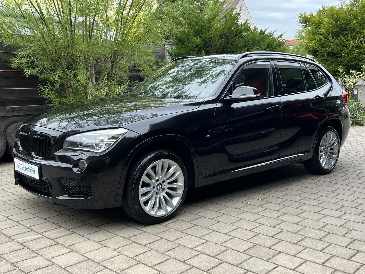 BMW X1 20i xDrive M Sport *Navi *Xenon *Leder Noir - 1