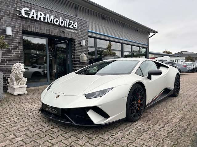 Imagine Lamborghini Huracán Performante
