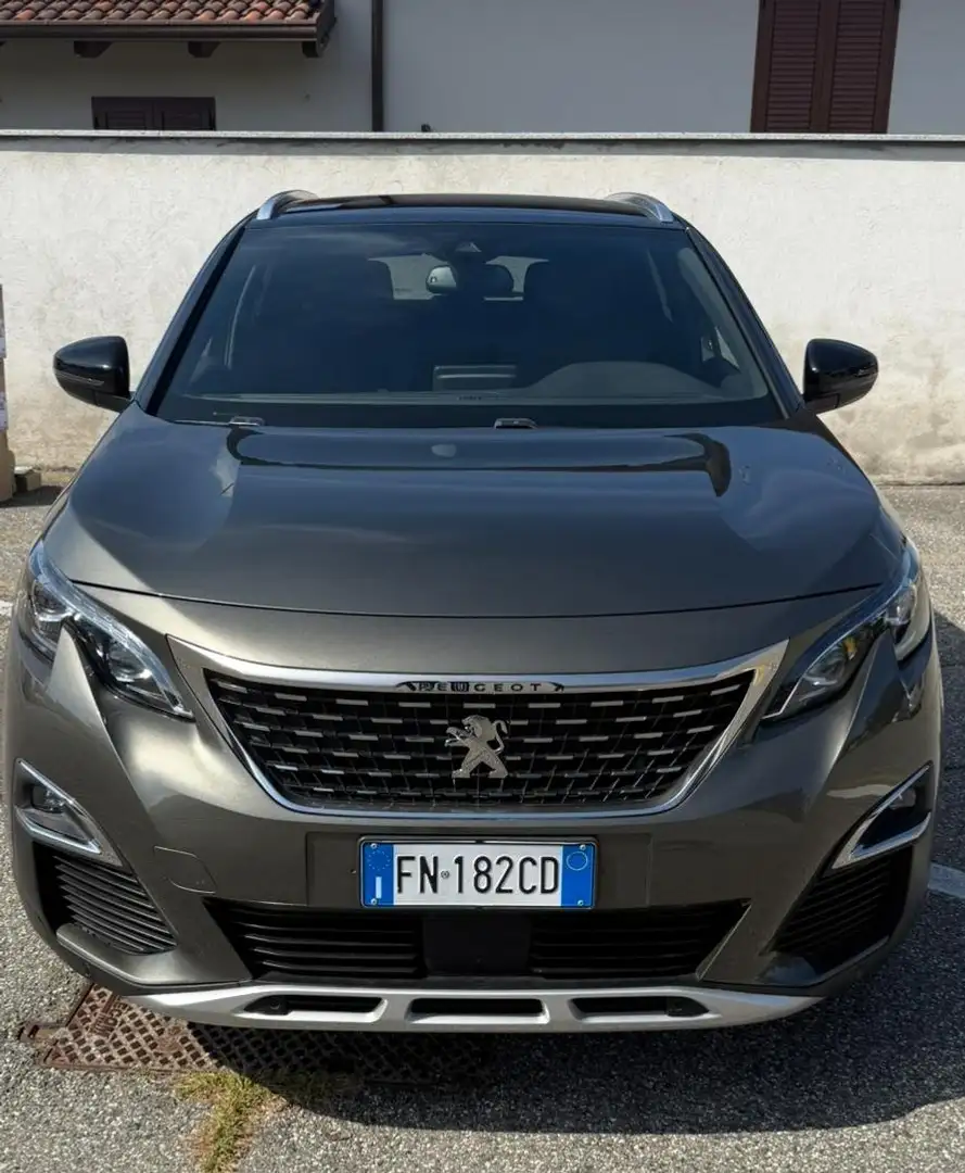 Peugeot 3008 1.5 bluehdi GT Line s&s 130cv eat8 Gris - 2
