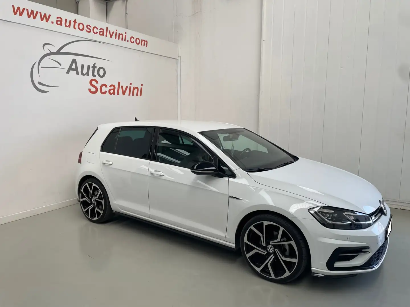 Volkswagen Golf 2.0 TDI 150CV DSG 5p. Sport Rline Bianco - 1