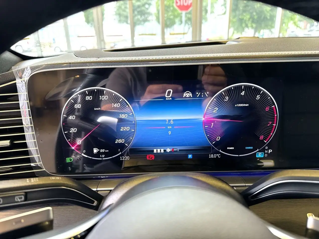 Mercedes-Benz GLE снимка Mercedes-Benz GLE