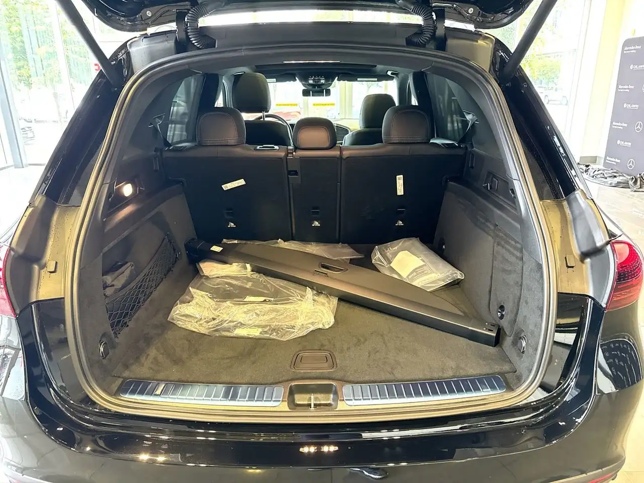 Mercedes-Benz GLE снимка Mercedes-Benz GLE