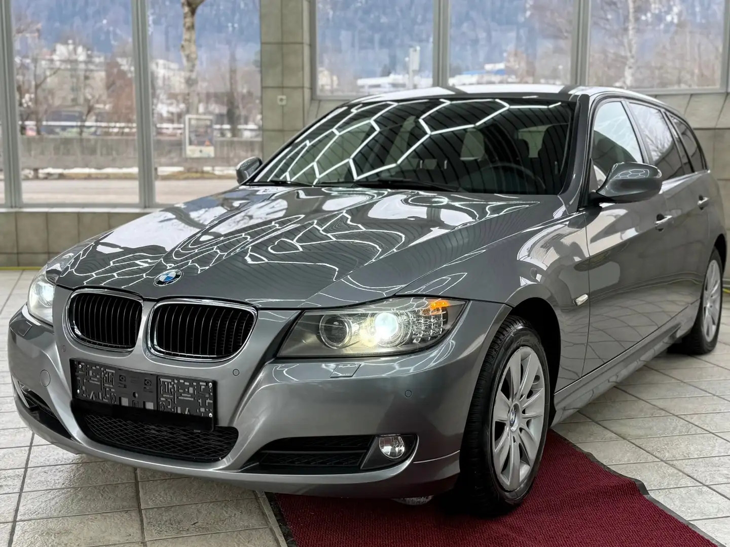 BMW 318 318d PICKERL NEU Silber - 1