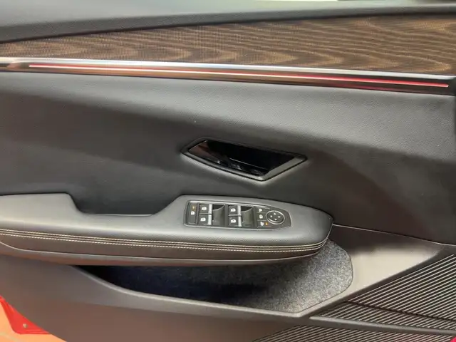 Renault Megane E-Tech view 19