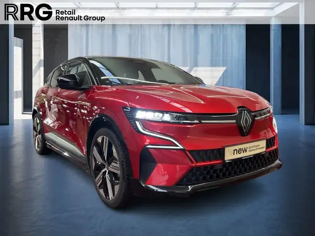 Renault Megane E-Tech view 7