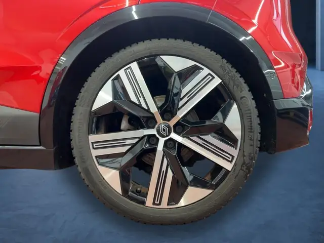 Renault Megane E-Tech view 21