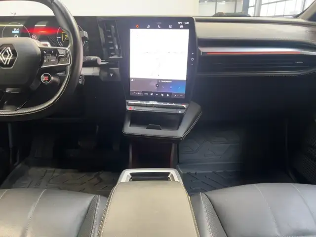 Renault Megane E-Tech view 12