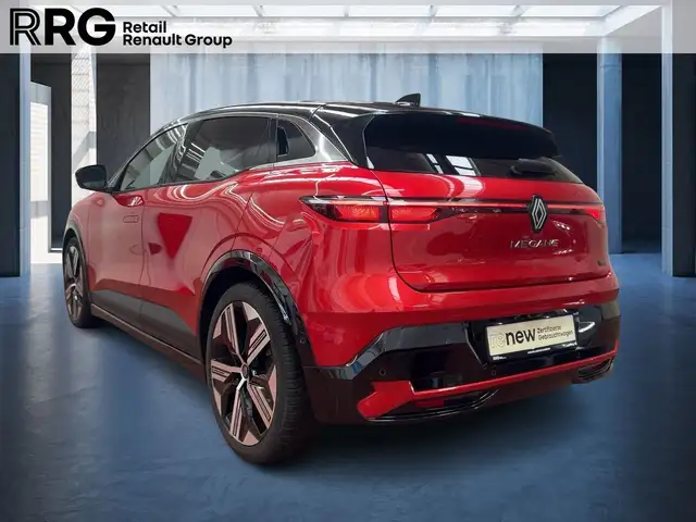 Renault Megane E-Tech view 4