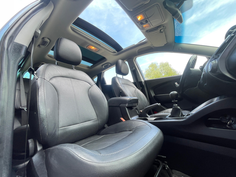 Hyundai iX35 iX35 1.7 CRDi 2WD Business Edition ISG — photo 8