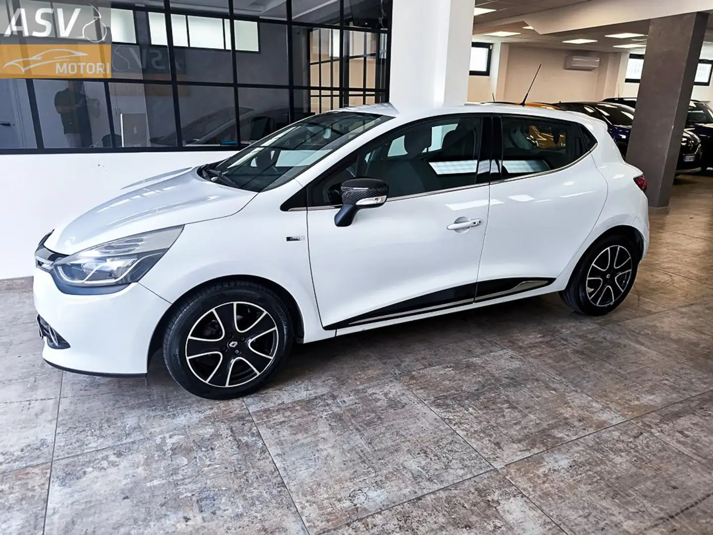 Renault Clio Clio IV 5p 1.5 dci energy Duel 75cv Blanc - 2