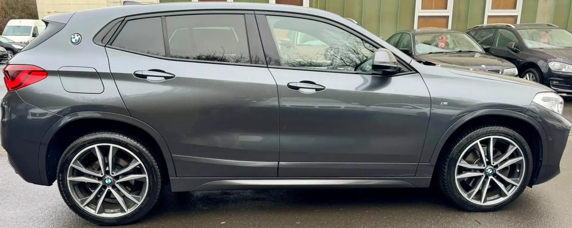 BMW X2 sDrive 20 d M Sport LED NAVI Temp Kamera Grigio - 2