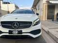 Mercedes-Benz A 180 d Premium AMG Blanc - thumbnail 10