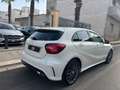 Mercedes-Benz A 180 d Premium AMG Blanc - thumbnail 4