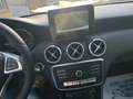 Mercedes-Benz A 180 d Premium AMG Blanc - thumbnail 17