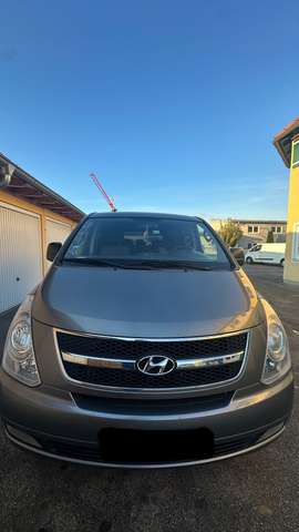 Imagine Hyundai Starex 2.5 crdi Tüv 2027 Preis Verhandlungsbasis