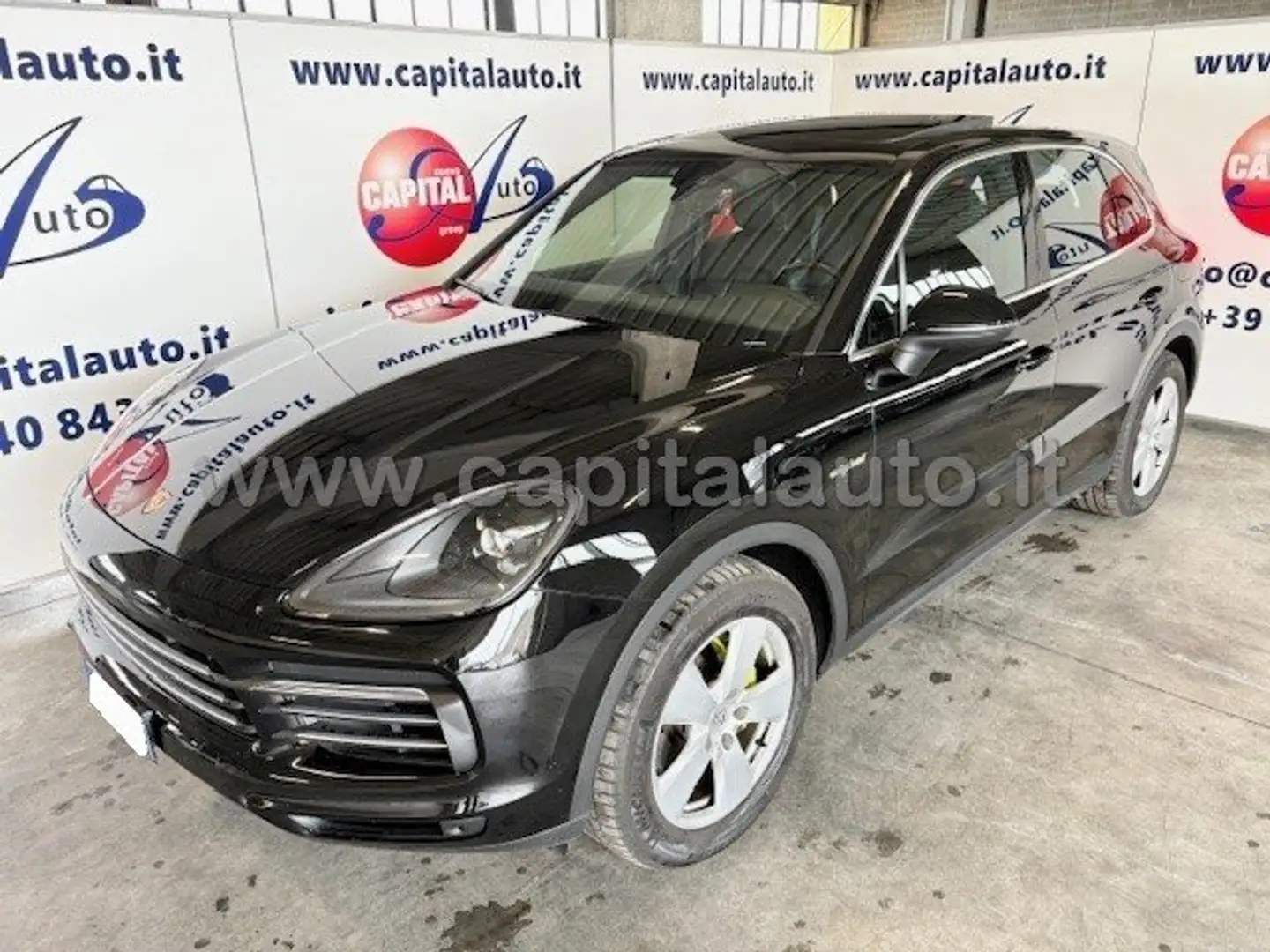 Porsche Cayenne 3.0 e-hybrid tiptronic TETTO PANORAMA Nero - 1