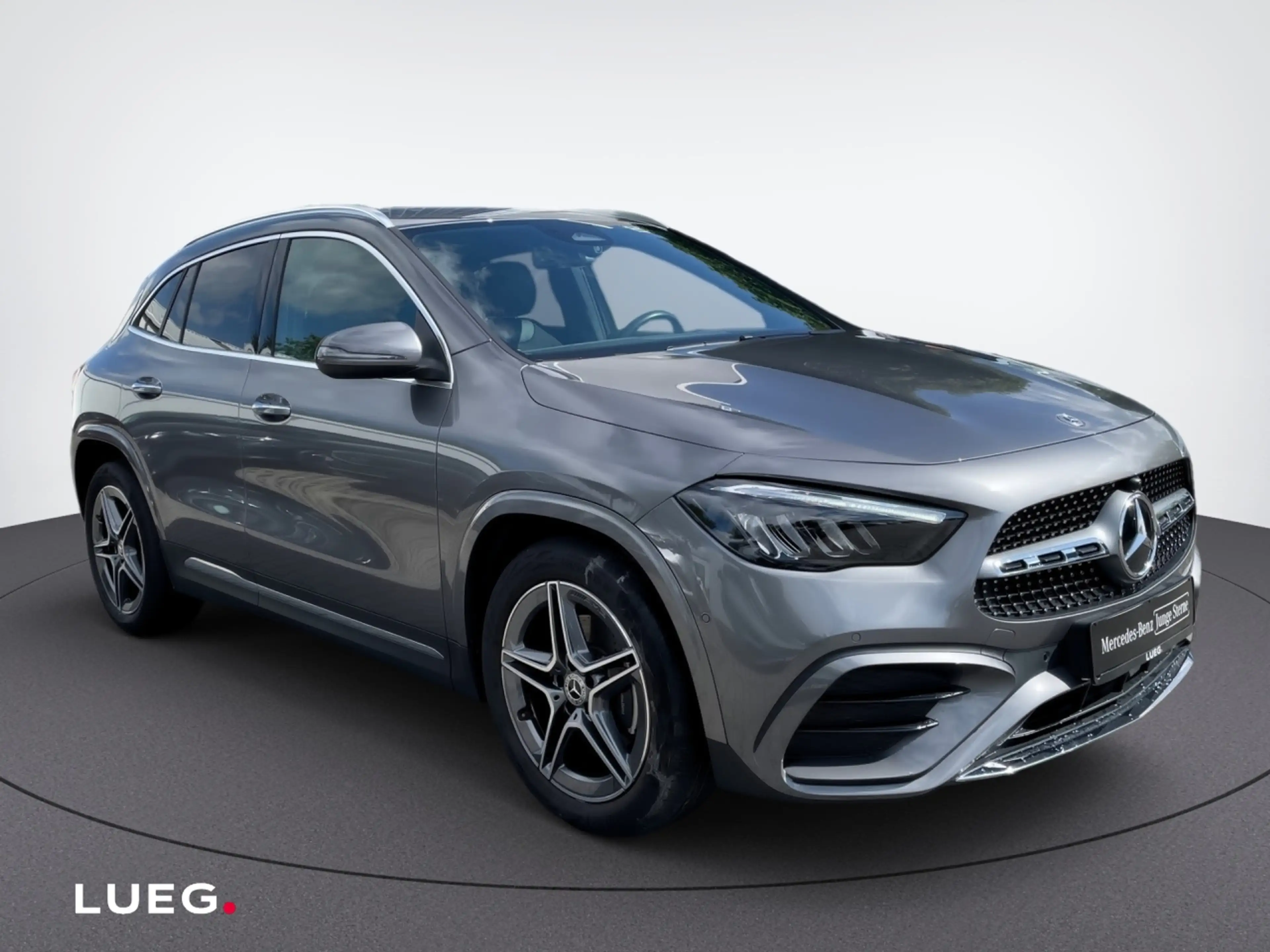 Mercedes-Benz GLA 200 AMG+RÜCKFK+LENKRHZ+KEYLESS+EL HECKKL+LED — photo 6