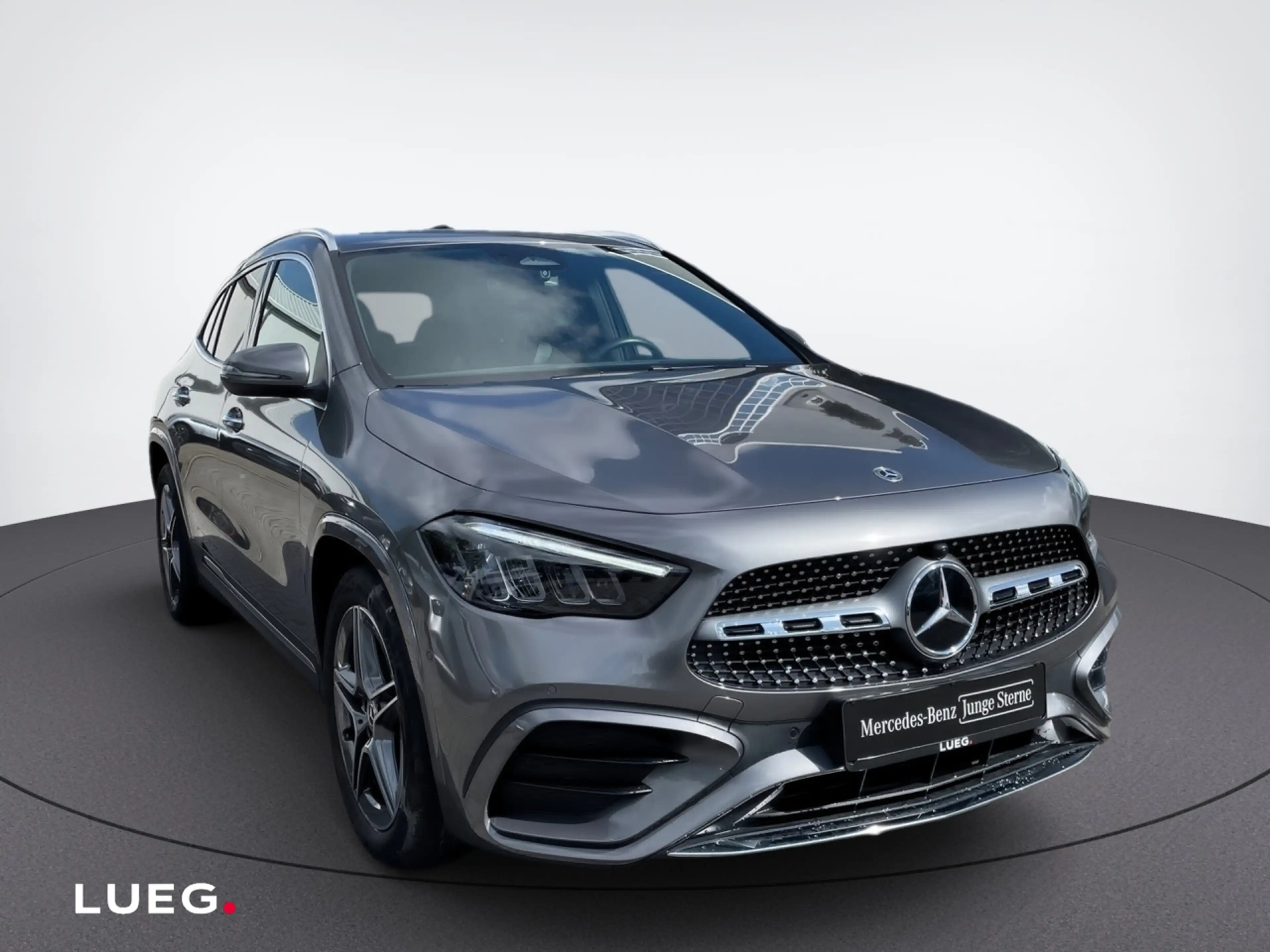 Mercedes-Benz GLA 200 AMG+RÜCKFK+LENKRHZ+KEYLESS+EL HECKKL+LED — photo 7