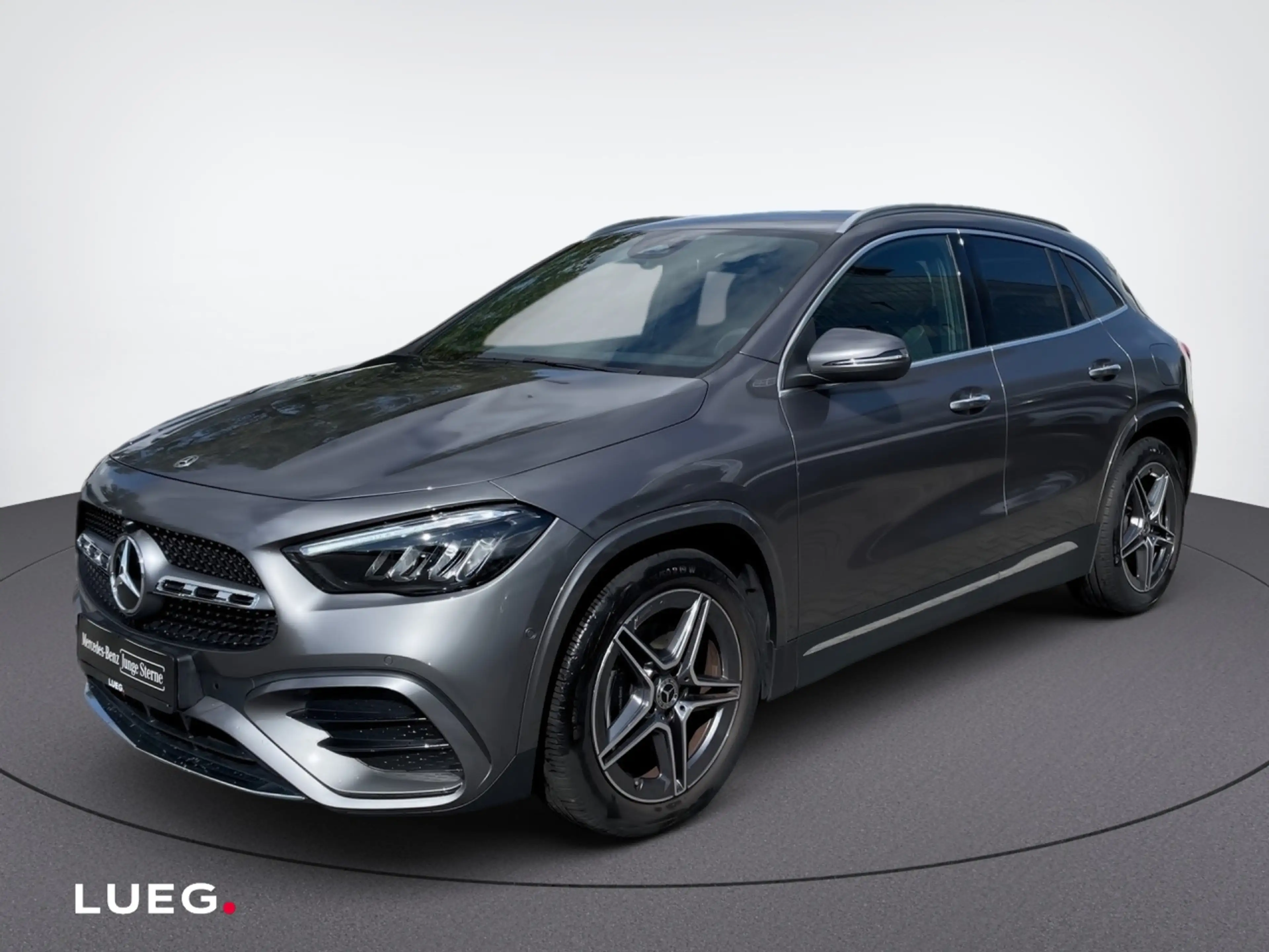 Mercedes-Benz GLA 200 AMG+RÜCKFK+LENKRHZ+KEYLESS+EL HECKKL+LED — photo 3