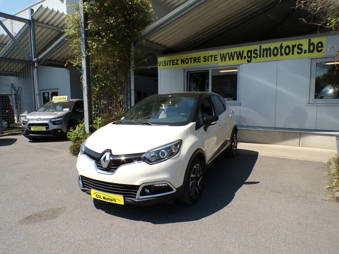 Renault Captur 1.5 dCi 90cv beige 06/16 Airco GPS Cruise Capteurs Beige - 1