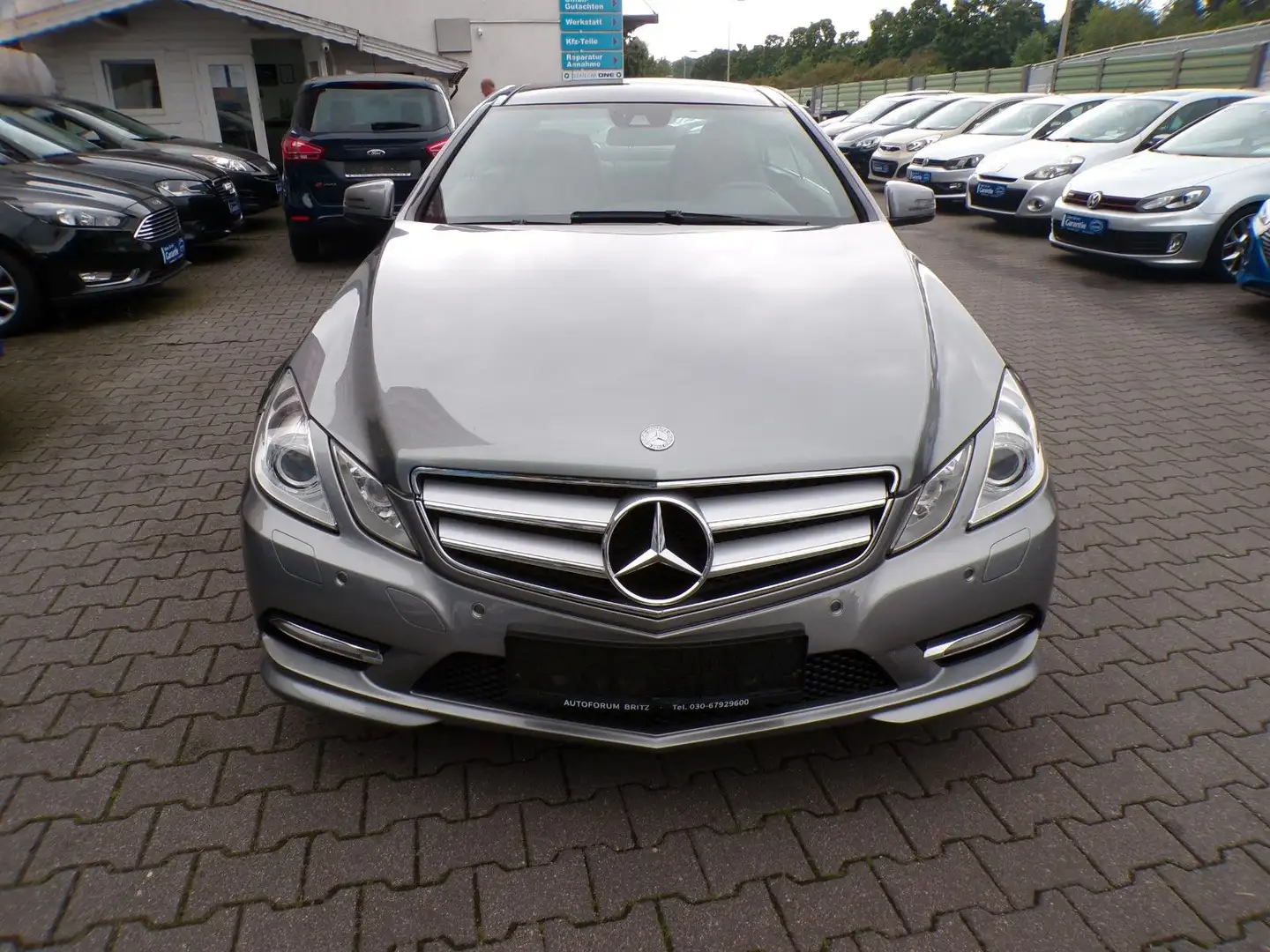Mercedes-Benz E 350 Coupé E 350 CDI BlueEFFICIENCY Gris - 2