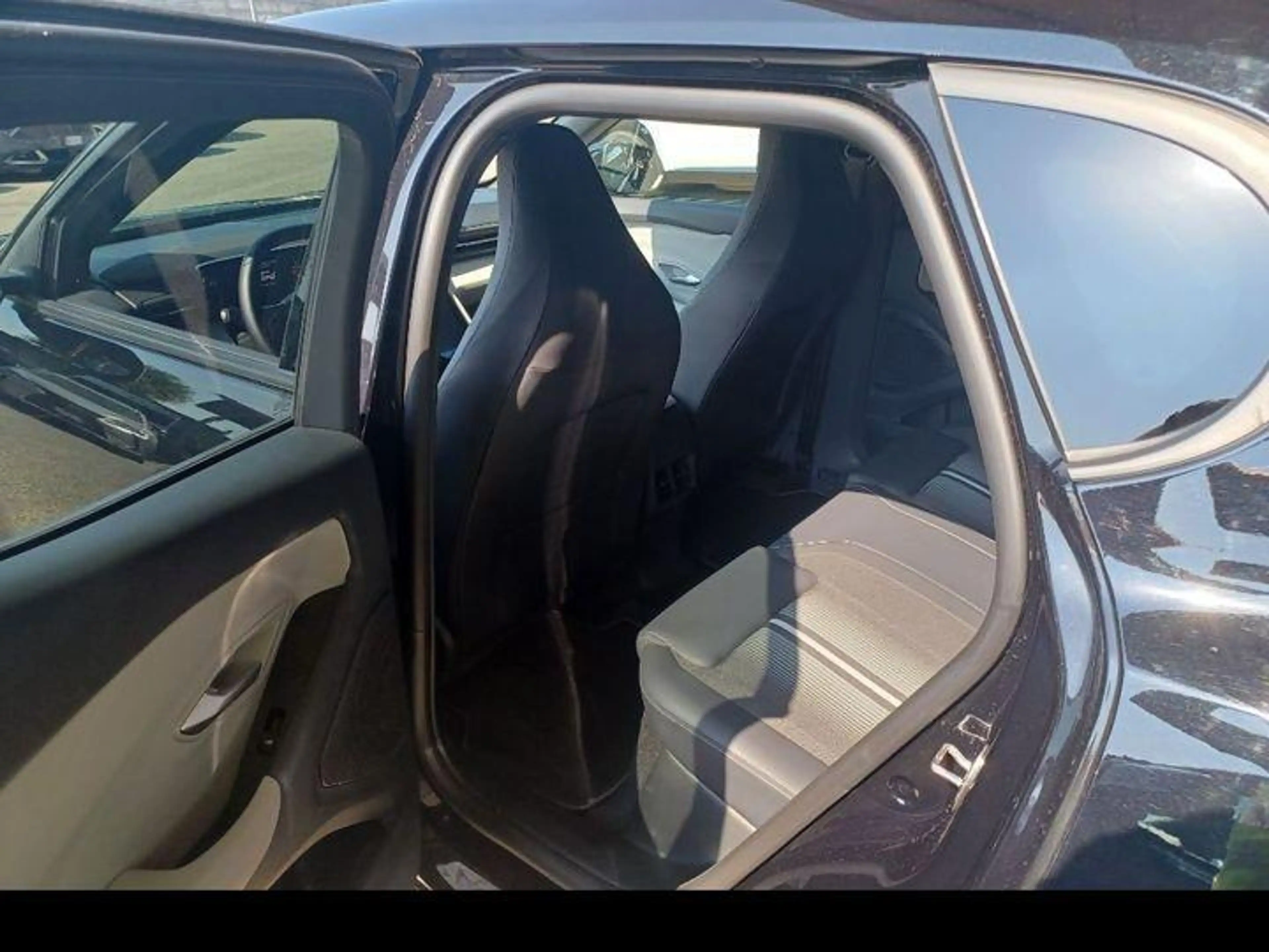 Ford Capri Select Extended Range RWD 79 kWh 286pk | Comfort P — photo 7