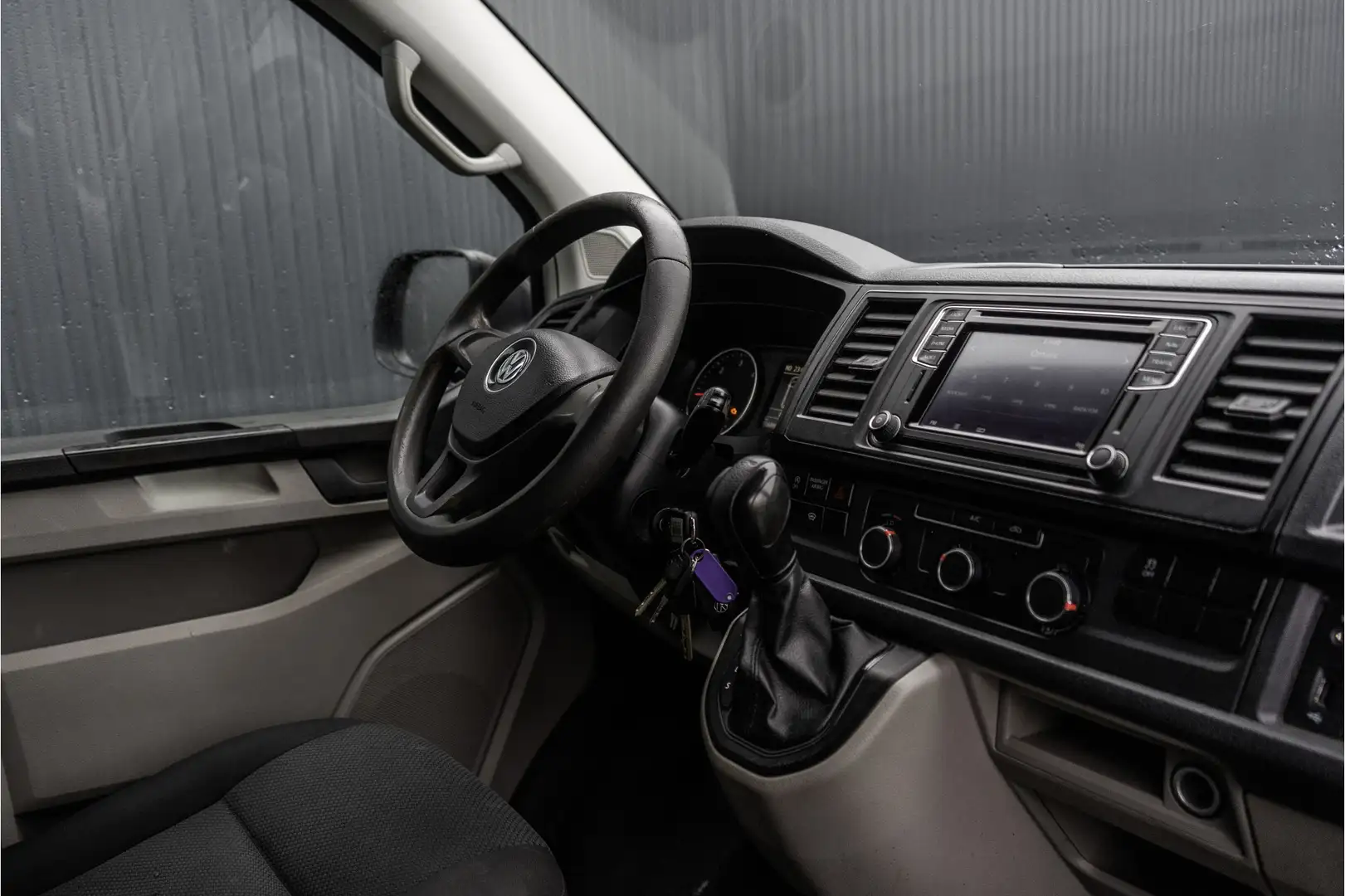 Volkswagen T6 Transporter 2.0 TDI L1H1 | 4Motion | 200PK | Automaat | 1ste e Wit - 2