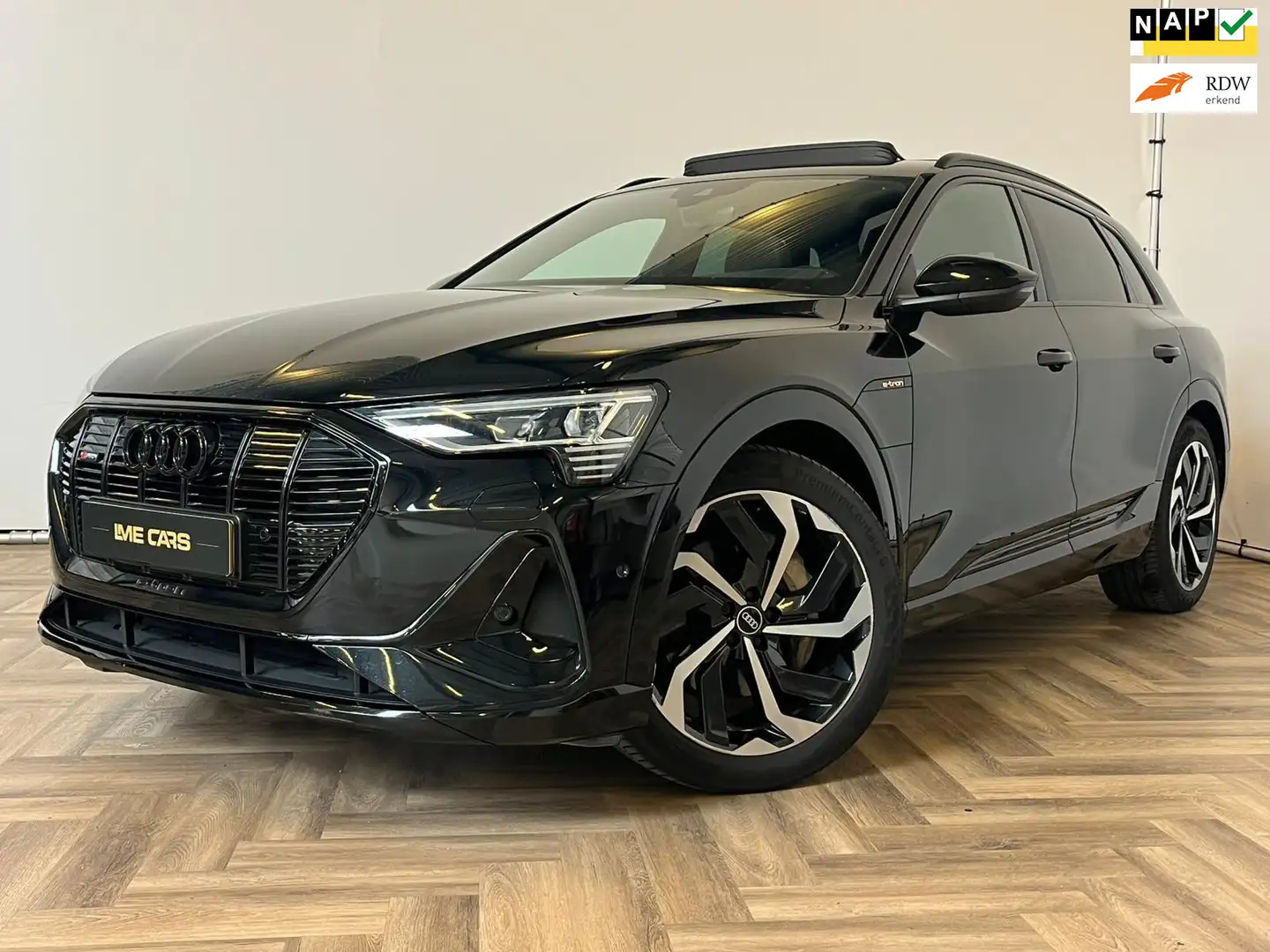 Audi e-tron 55 quattro S edition 95 kWh|PANO|INCL BTW|NAP|DEAL Noir - 1