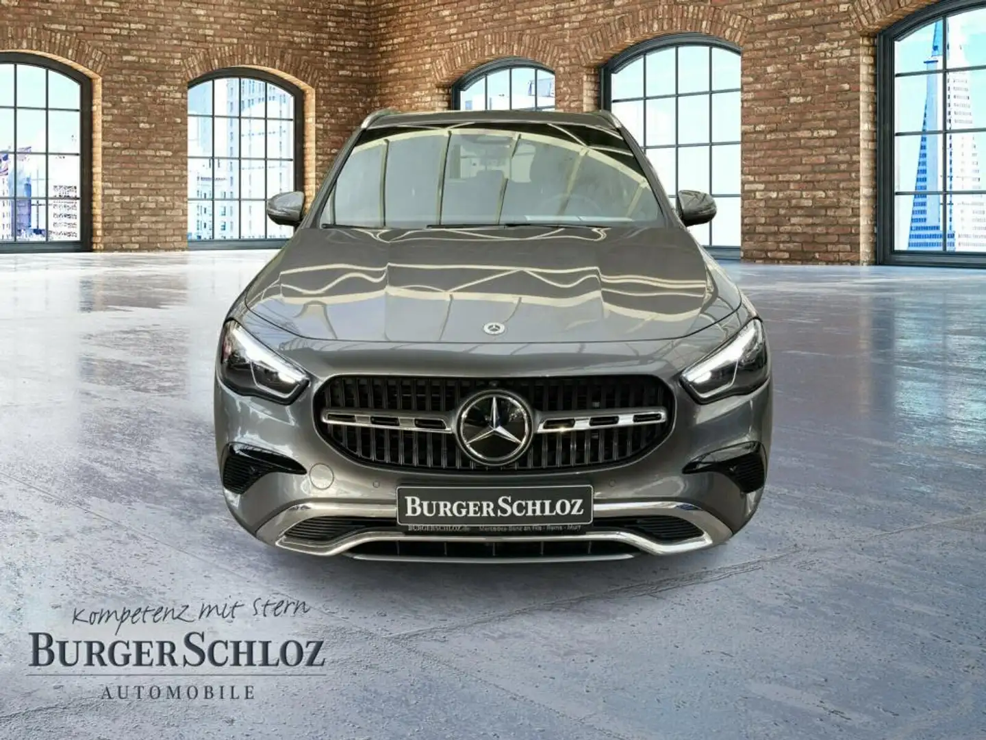 Mercedes-Benz GLA 180 AHK/LED/NAVI/DISTRO Grau - 2